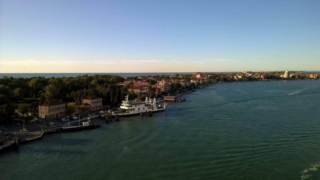 Appartamento Alla Riviera Lido de Venecia Exterior foto